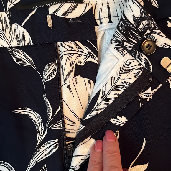 NWT Zara Tropical Chino Fit Ankle Pants - Picture 2 of 10